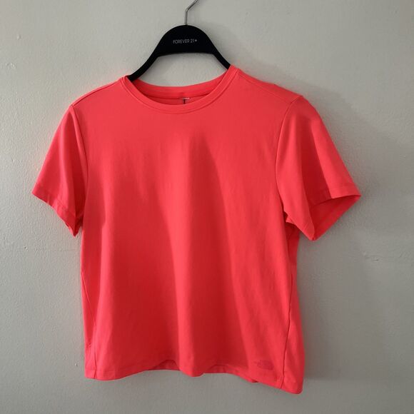The North Face Flash Dry Ultralight Running Tee Shirt, Bright Salmon Pink- Small - Picture 7 of 7